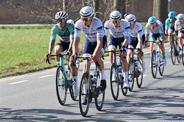 Début de saison réussi : l'équipe cycliste professionnelle MYVELO impressionne au GP Criquelion