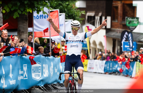 Andrin Züger remporte l'Arlberg Giro 2025 – Le spécialiste de la montagne de MYVELO au sommet de sa forme