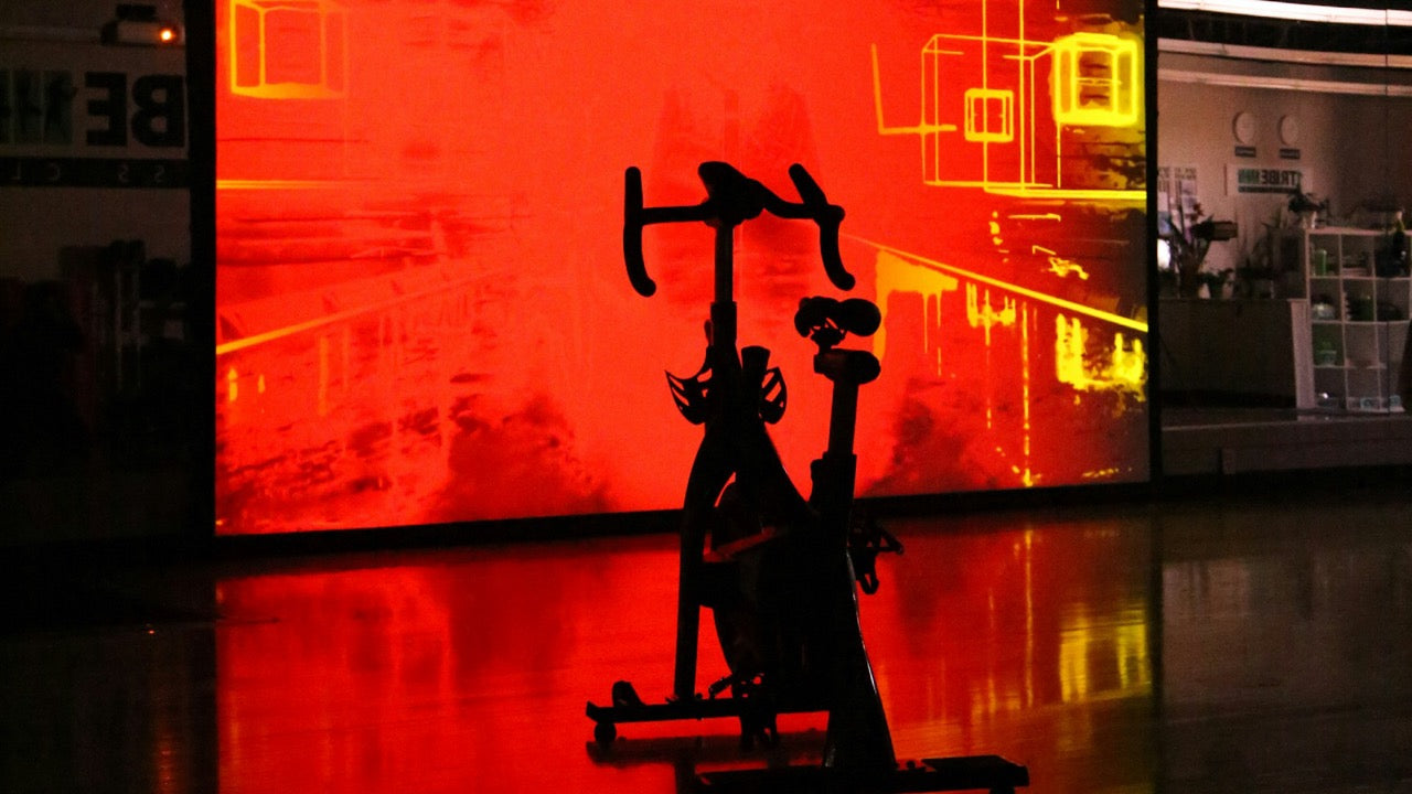 Wahoo KICKR BIKE WIFI vs. Konkurrenz: Welches Indoor-Bike passt zu dir?