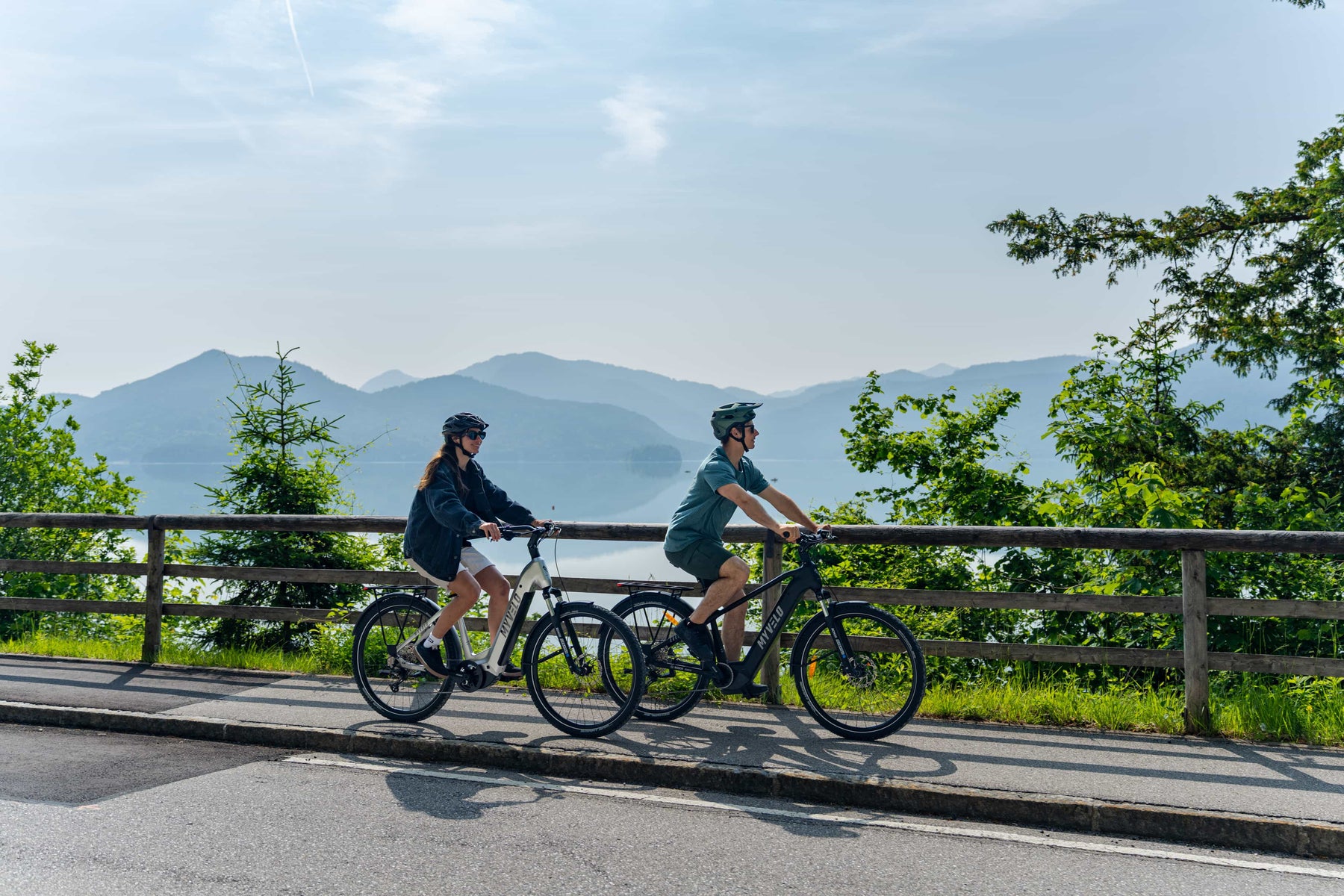 Handy oder Navi? Die besten Apps für Deine nächste E-Bike-Reise im Test